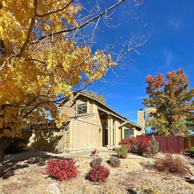 Building Photo - 5721 Royal Vista Way