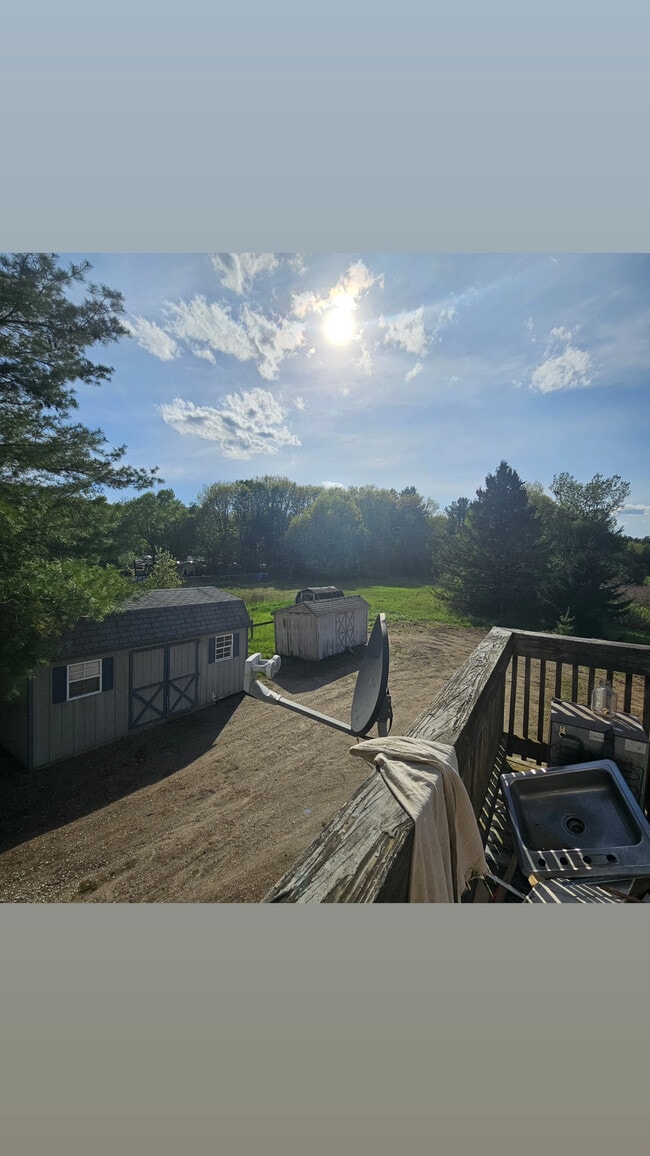 Building Photo - 494 Prim Rd