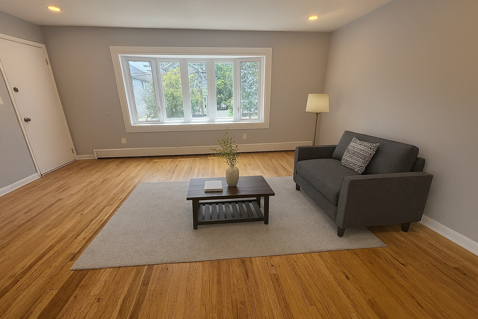 Building Photo - 34 Warman St