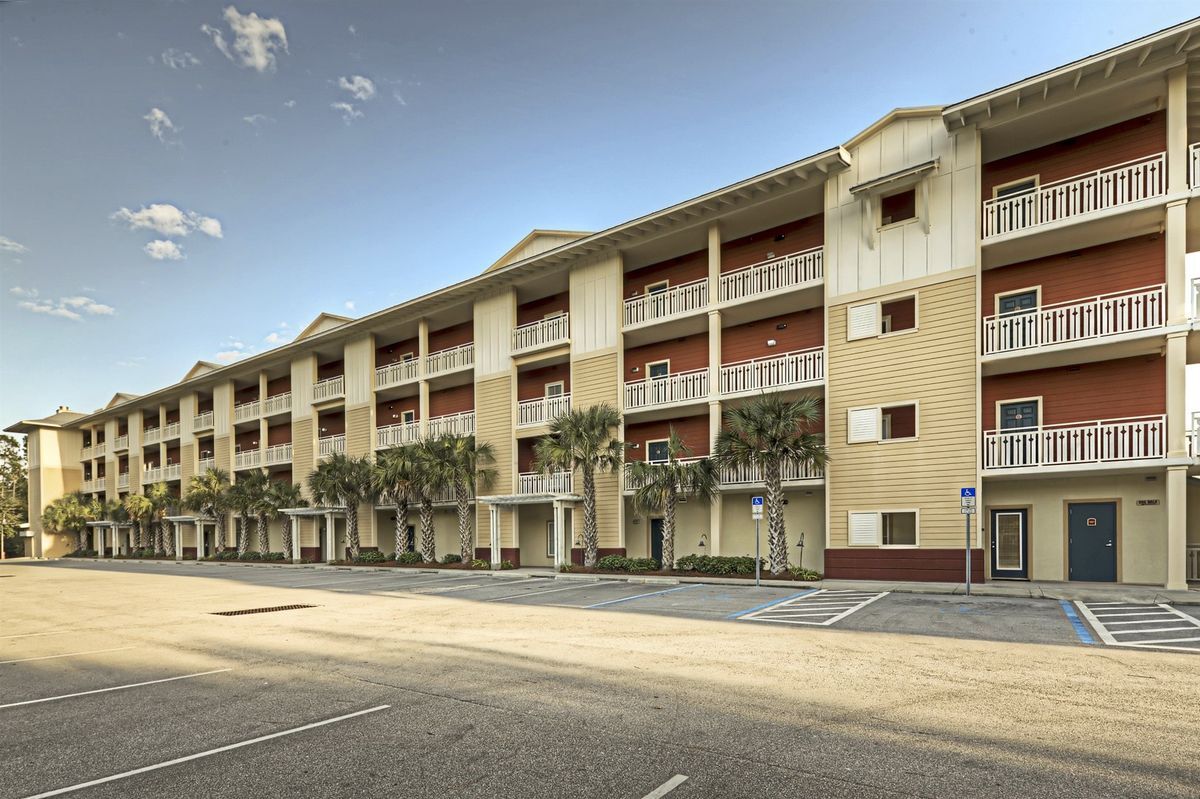 Building Photo - 3300 US-98
