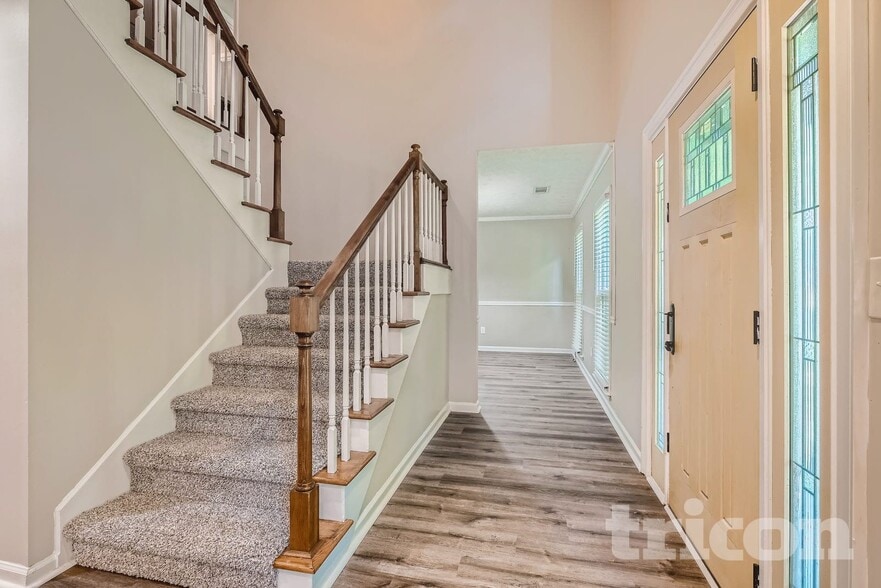 Building Photo - 105 Jennings Yard