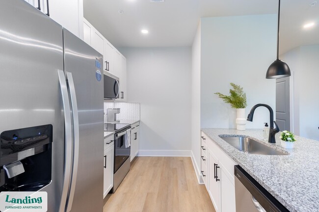 Building Photo - 435 Encore Way