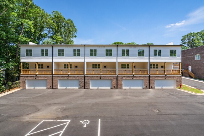 Building Photo - 3824 Sperry Land Ct
