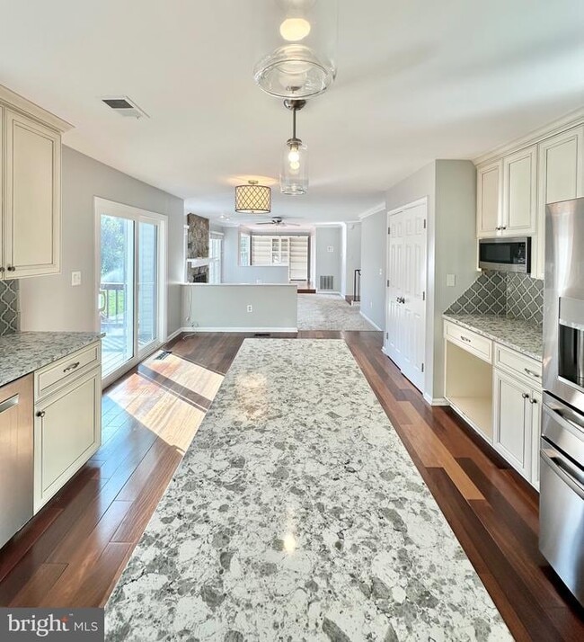Building Photo - 12102 Snow Shoe Ct