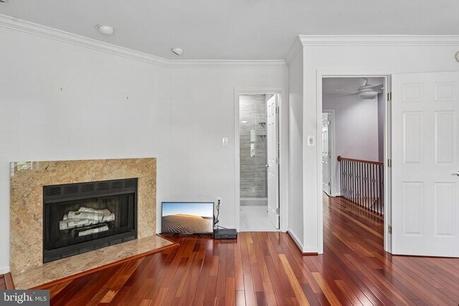 Building Photo - 519 Brummel Ct NW