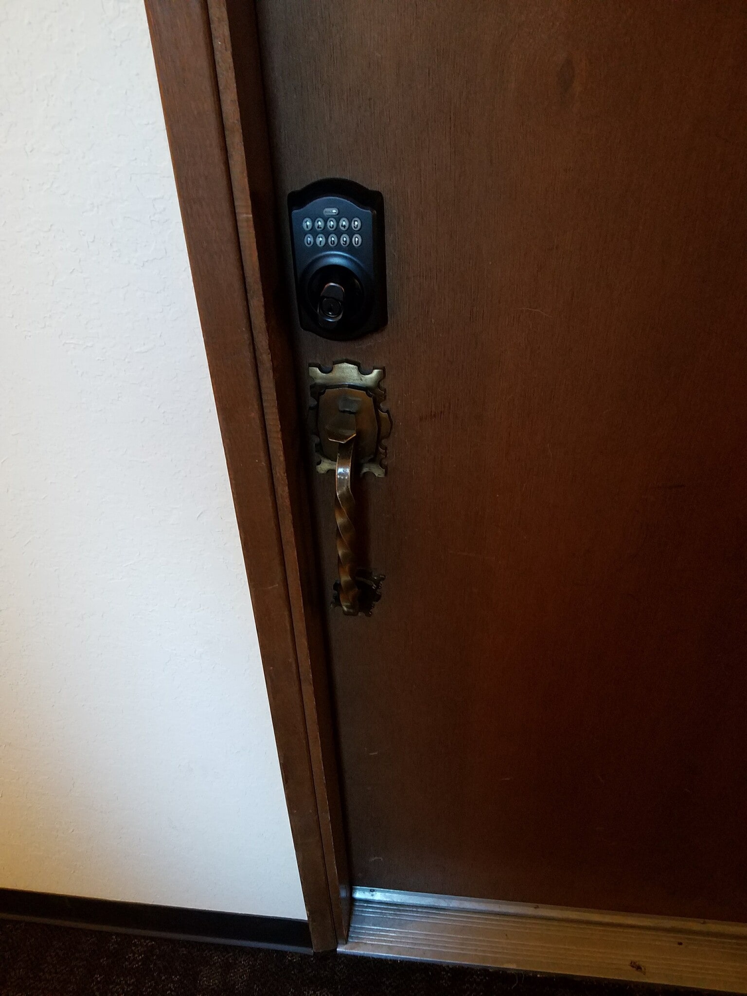 Keyless lock - 2625 13th Avenue West
