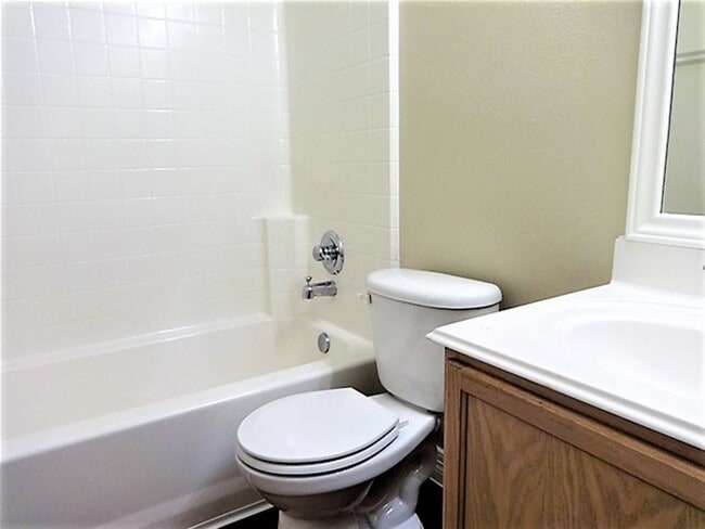 Building Photo - 19072 Hammer Ln