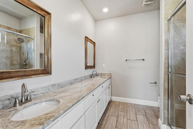 Building Photo - 3333 Dalton St