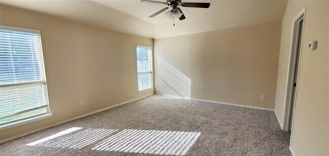 Building Photo - 918 Bens Dr