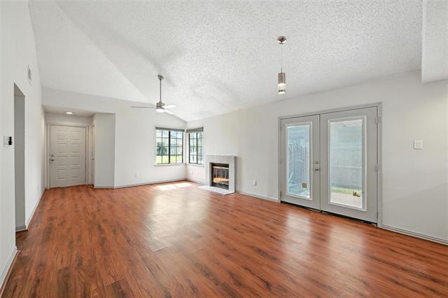 Building Photo - 5922 Timbercrest Dr