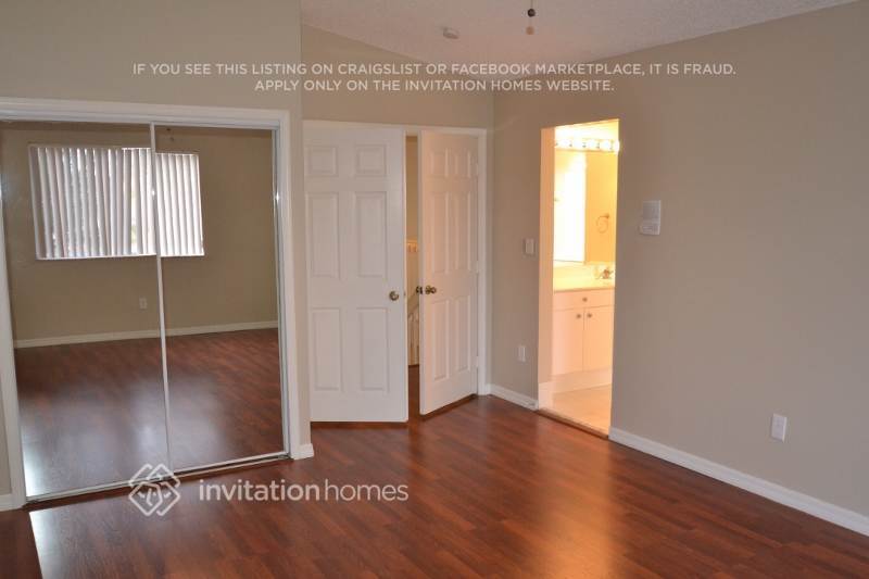 Building Photo - 342 SW 190th Terrace