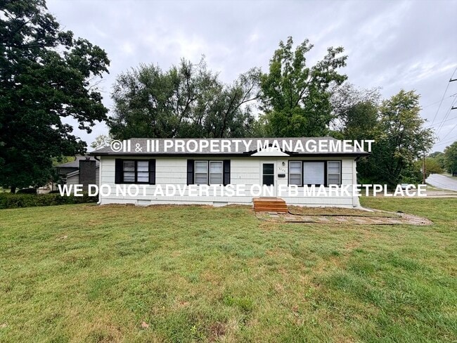 Building Photo - 8704 W 70th Terrace