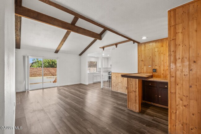 Building Photo - 1253 Morven St