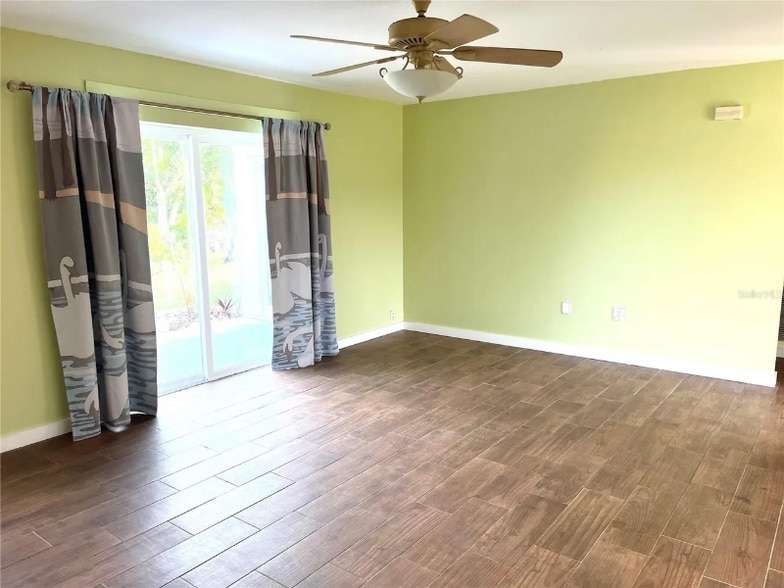 Building Photo - 27064 Omni Ln