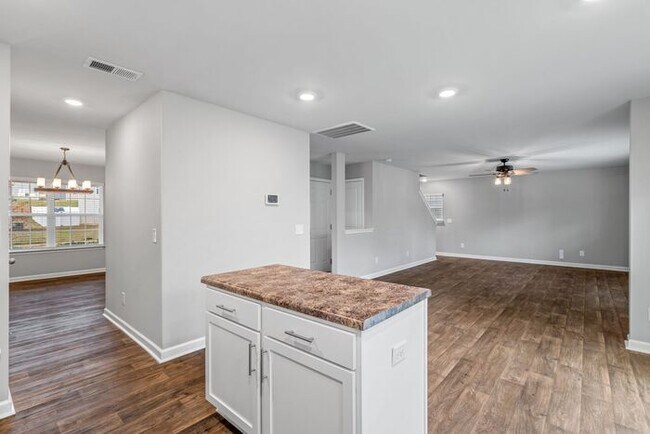 Building Photo - Newer Home in Reedy Fork, So Many Upgrades, SS Appliance, Loft, Garage, Fenced!