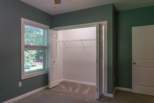 Building Photo - 56 Alabama Ave