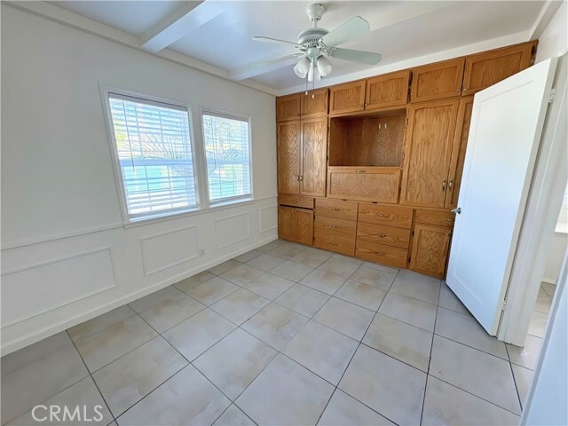 Building Photo - 587 E Arrow Hwy