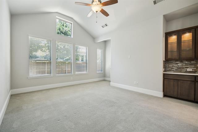 Building Photo - 975 Stampede Dr