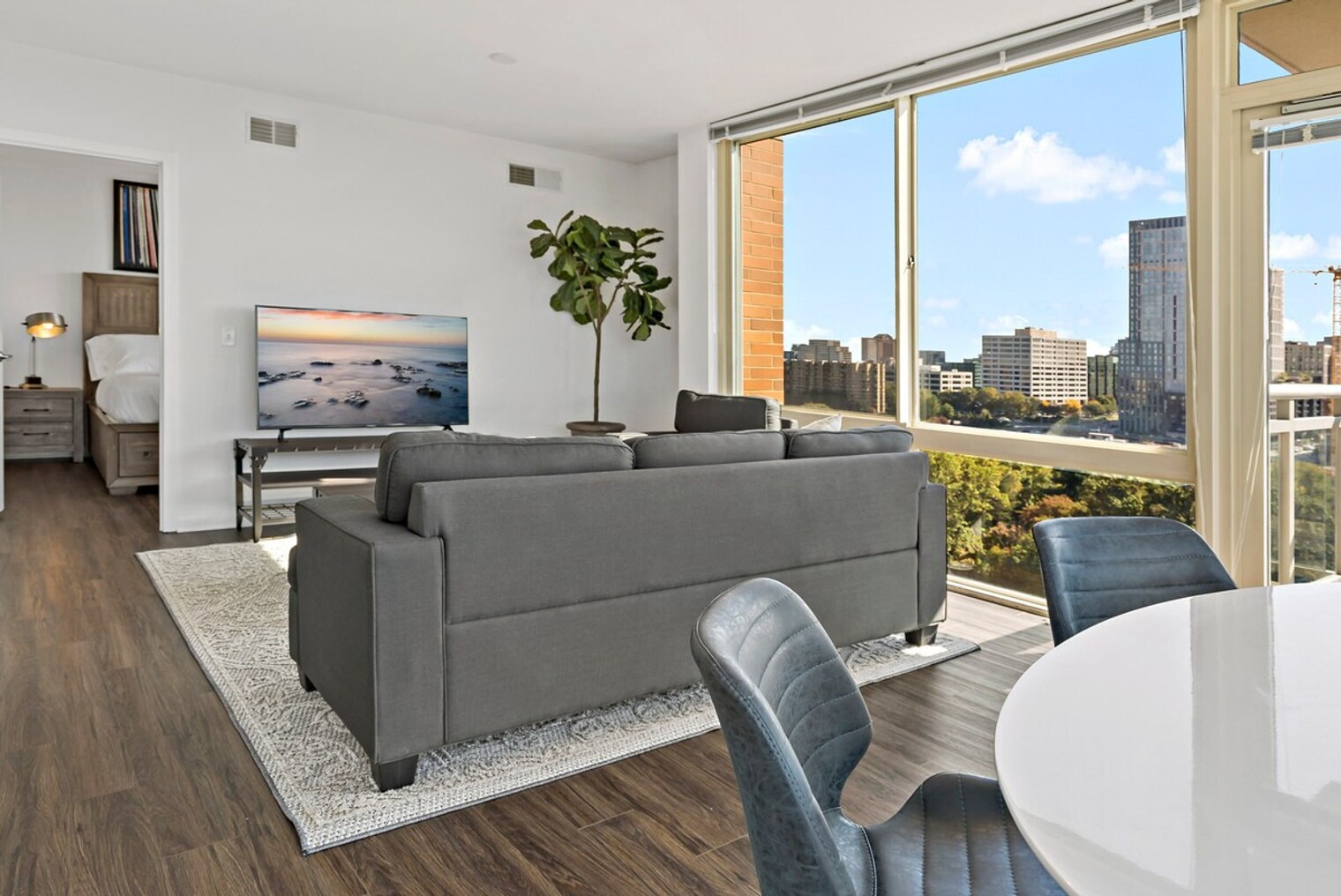 Building Photo - 1751 Pinnacle Dr