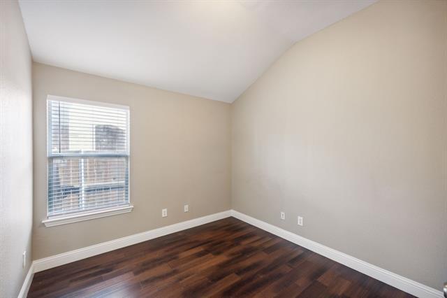 Building Photo - 345 Port O'Conner Dr