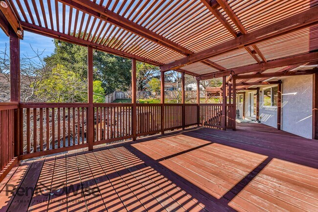 Building Photo - 1951 Heath Dr