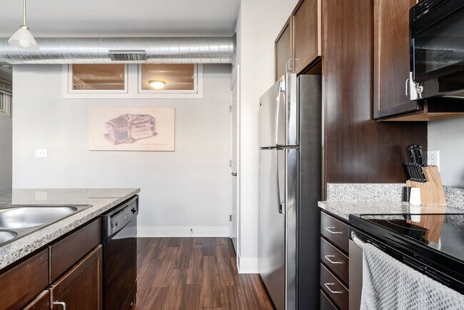 Building Photo - 235 S Delaware St