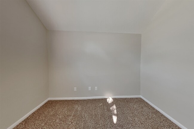 Building Photo - 3514 Bramble Fern Pl