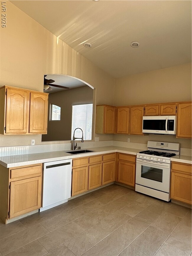 Building Photo - 1922 Thunder Ridge Cir