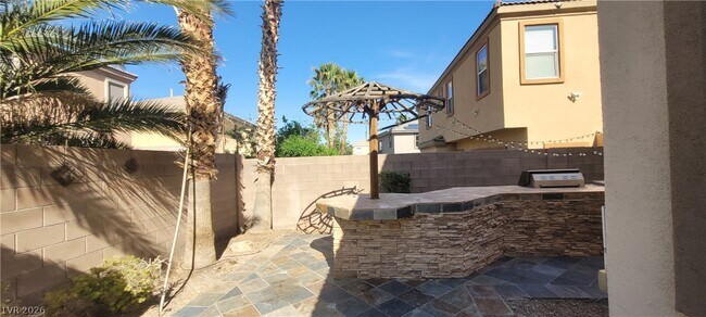 Building Photo - 7728 Villa De La Paz Ave