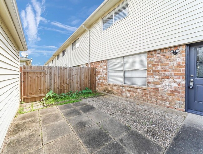 Patio Area - 12258 Beamer Rd