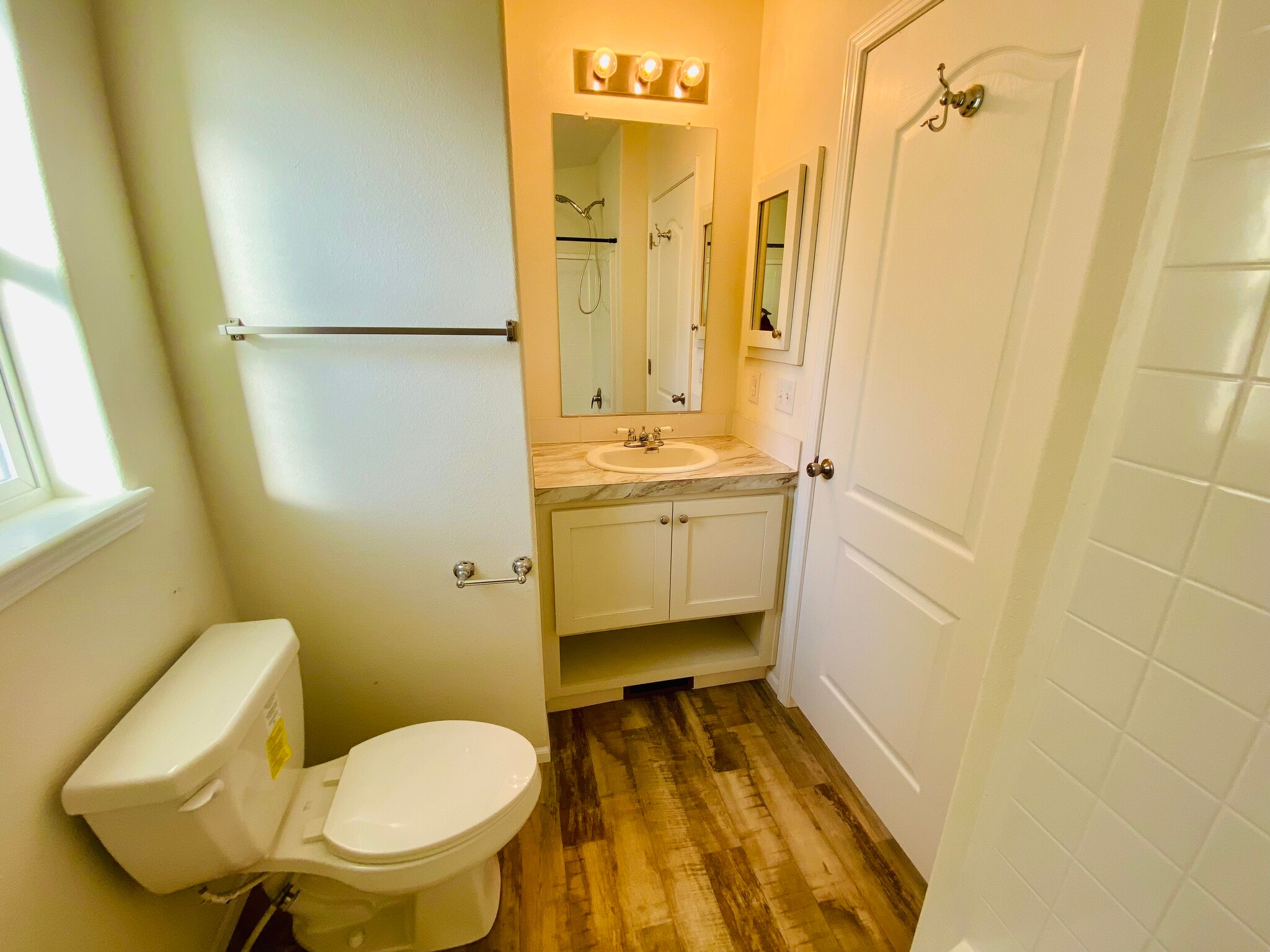 Building Photo - 165 Broadmore Ave NE