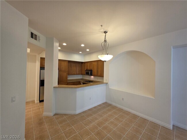 Building Photo - 62 E Serene Ave