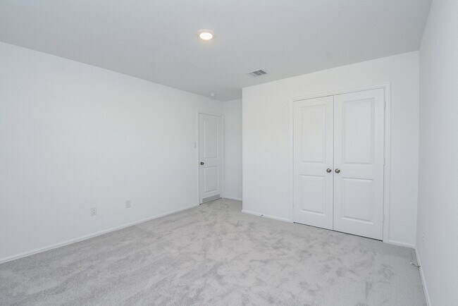 Building Photo - 18987 Panzini Dr