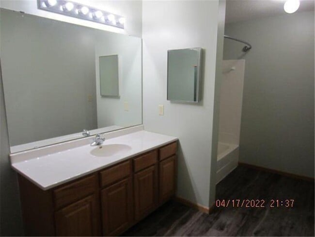 Building Photo - 12806 43rd St NE