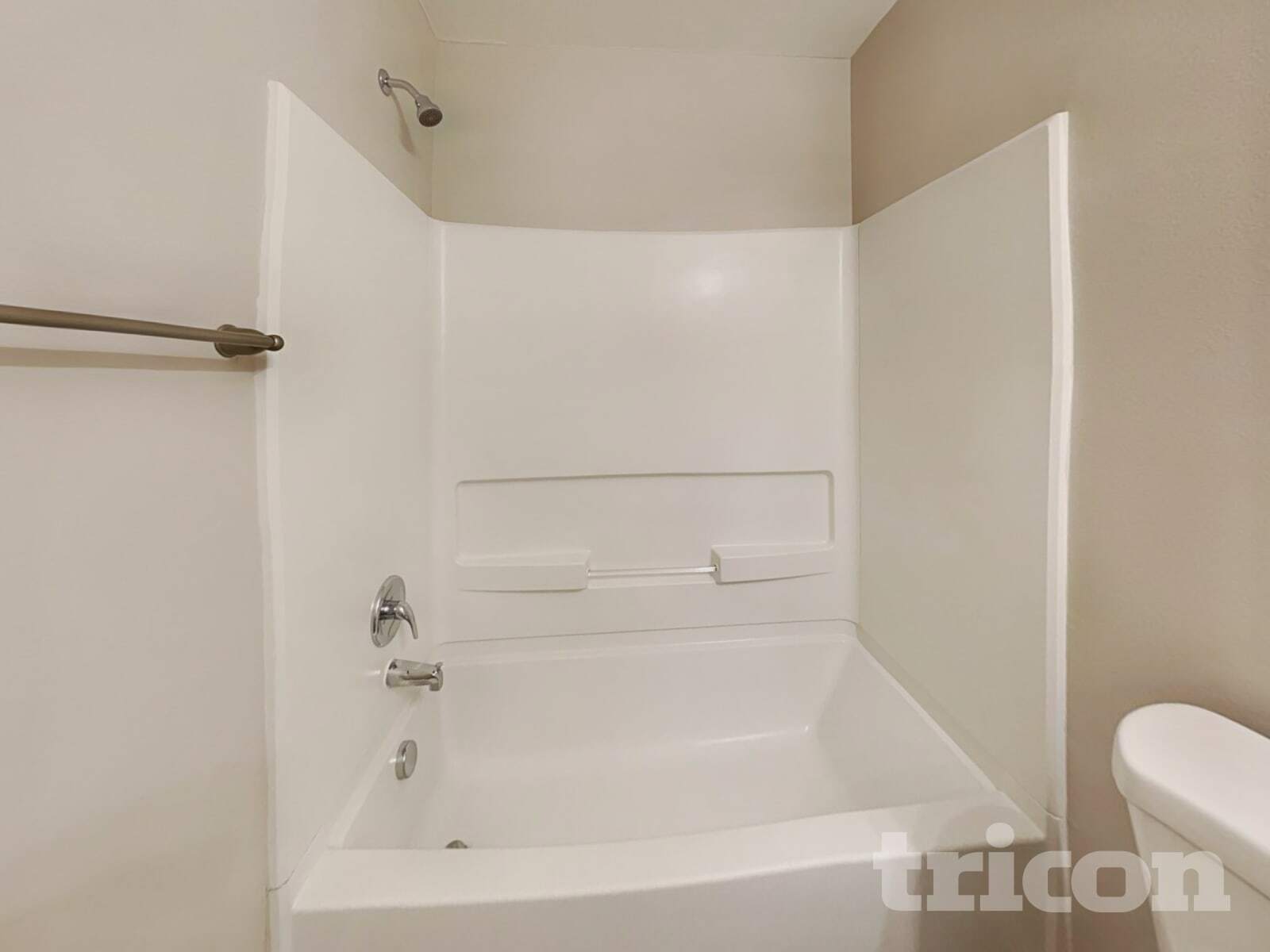 Building Photo - 843 Bitting Hall Cir