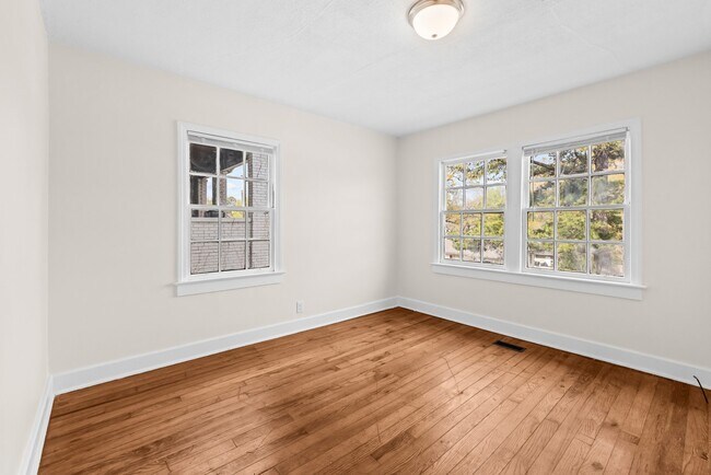 Building Photo - 931 41st Street Ensley
