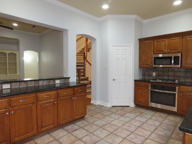 Building Photo - Coming Soon!!! South Tyler, Stunning 4 Bed...