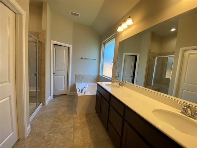 Building Photo - 7639 Red Stag St