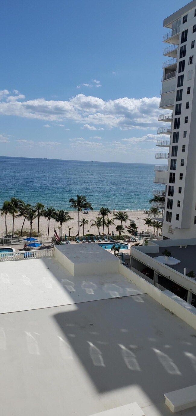 Building Photo - 1000 S Ocean Blvd