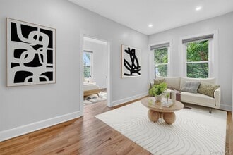 Building Photo - 79 Main St