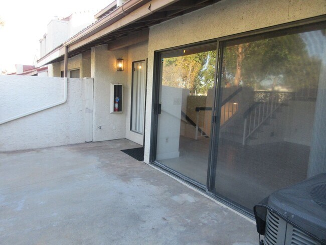 Building Photo - Duggan Property Management, Inc presents this 3BR +2.5 bath in Encino Village Townhomes