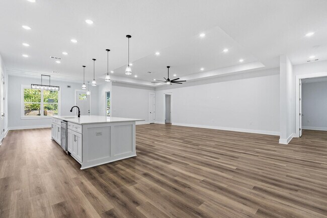 Building Photo - 7179 Freedom Ct