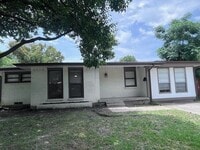 Building Photo - 2428 Klondike Dr