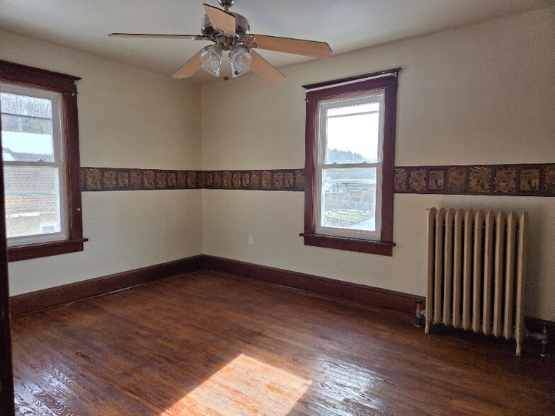 Building Photo - 630 N Courtland St