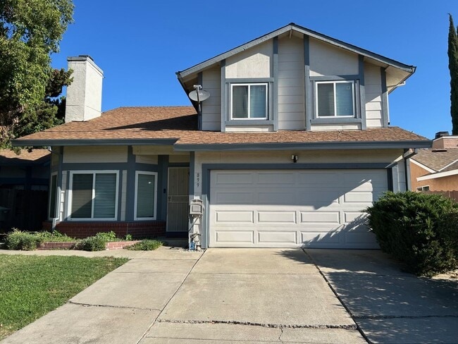 Building Photo - REDUCED!!!