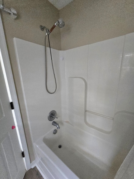 Building Photo - 4612 Raspberry Patch Ln