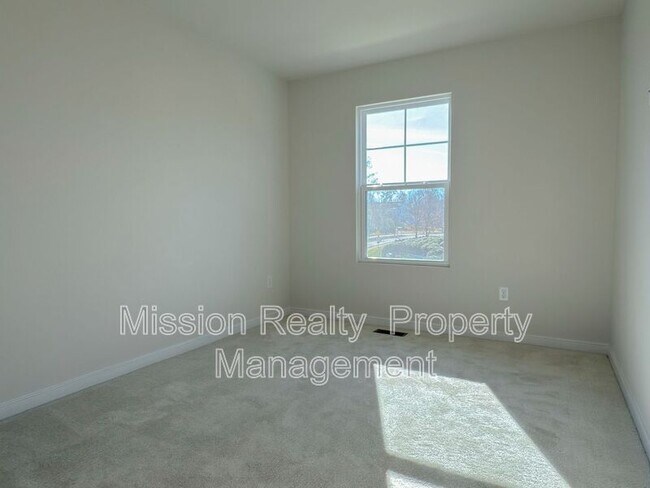 Building Photo - 14639 Hancock Towns Dr