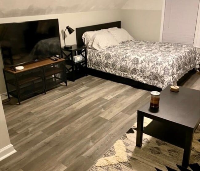 Building Photo - 2033 Maple Ave