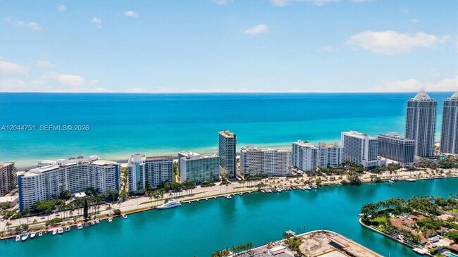 Building Photo - 5025 Collins Ave
