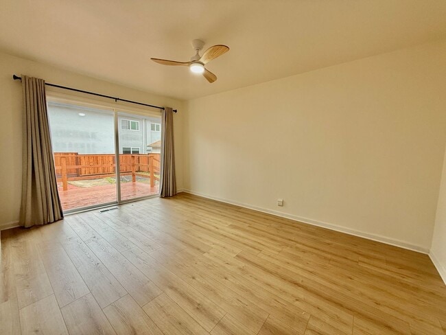 Building Photo - Updated El Cerrito Home with New Kitchen Appliances, Private Deck & Great Walkability